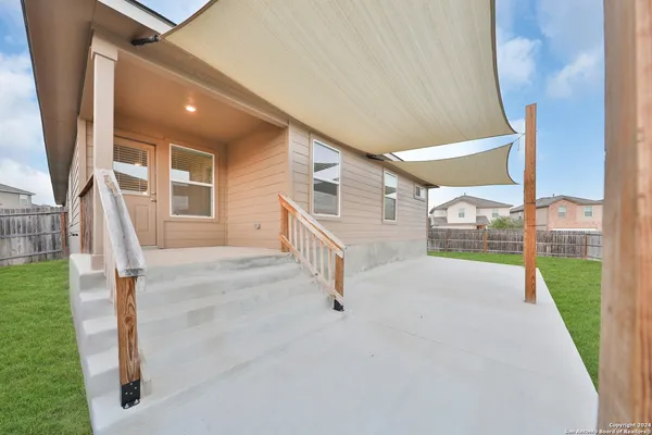 $1,950 | 903 Red Merganser, San Antonio, TX 78253