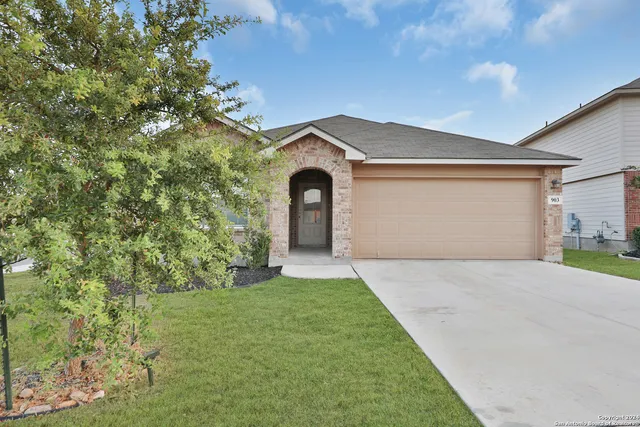 $2,100 | 903 Red Merganser, San Antonio, TX 78253