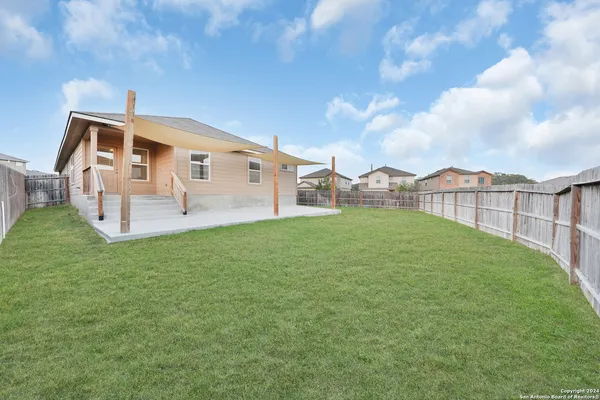 $1,950 | 903 Red Merganser, San Antonio, TX 78253