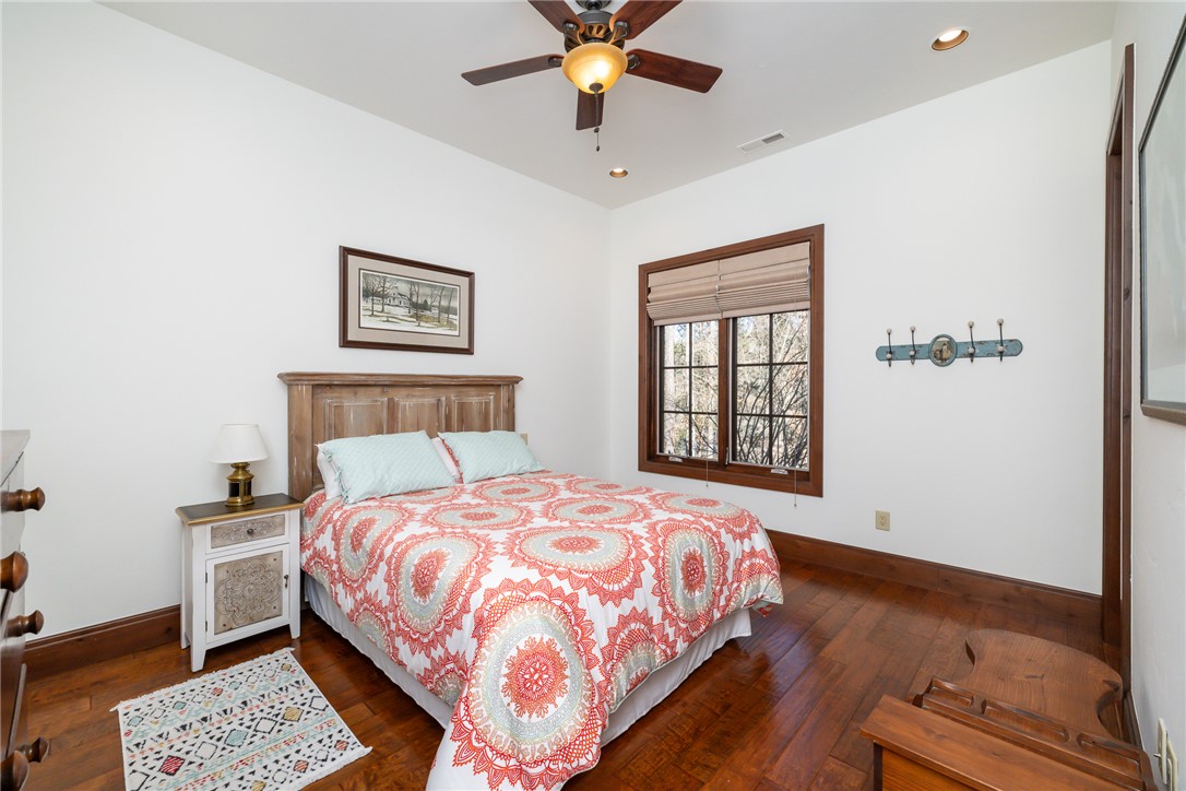 215 Long Ridge Road Sunset, SC 29685 - Photo 32 of 49