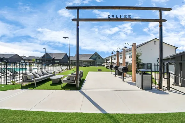 $1,769 | 7711 Longmire Road, Unit 2, Conroe, TX 77304