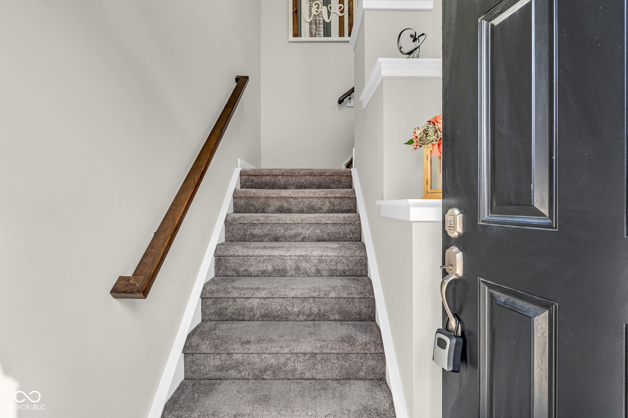 7282 Zanesville Road Carmel, IN 46033 - Photo 5 of 59