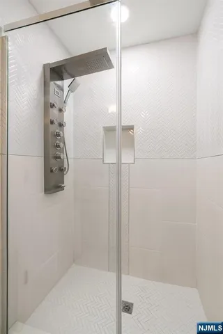 $589,700 | 518-536 Gregory Avenue, Unit C408, Weehawken, NJ 07086