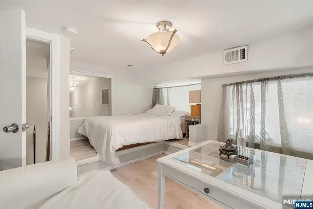 $589,700 | 518-536 Gregory Avenue, Unit C408, Weehawken, NJ 07086