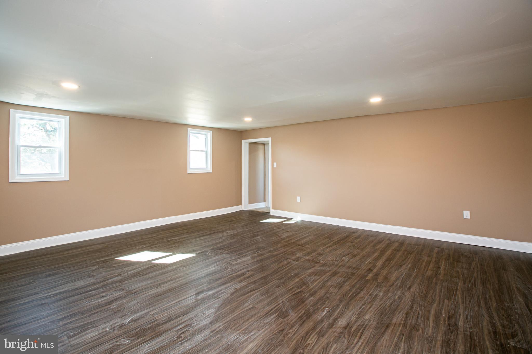 460 Klockner Road Hamilton, NJ 08619 - Photo 22 of 38