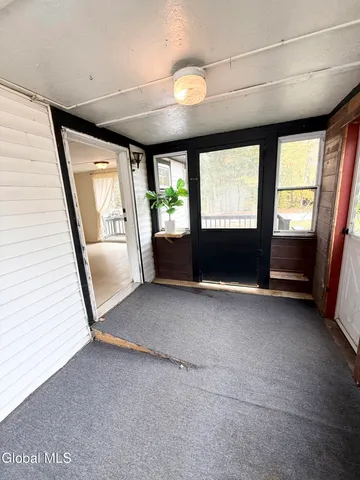 $128,600 | 90 Library Avenue, Warrensburg, NY 12885