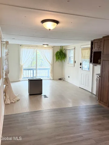 $128,600 | 90 Library Avenue, Warrensburg, NY 12885