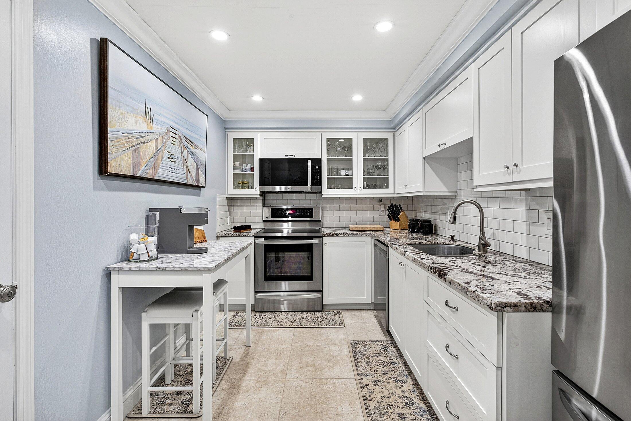 2851 South Ocean Boulevard, Unit 3M Boca Raton, FL 33432 - Photo 3 of 31 002-2851SouthOceanBoulevard-3M-BocaRaton