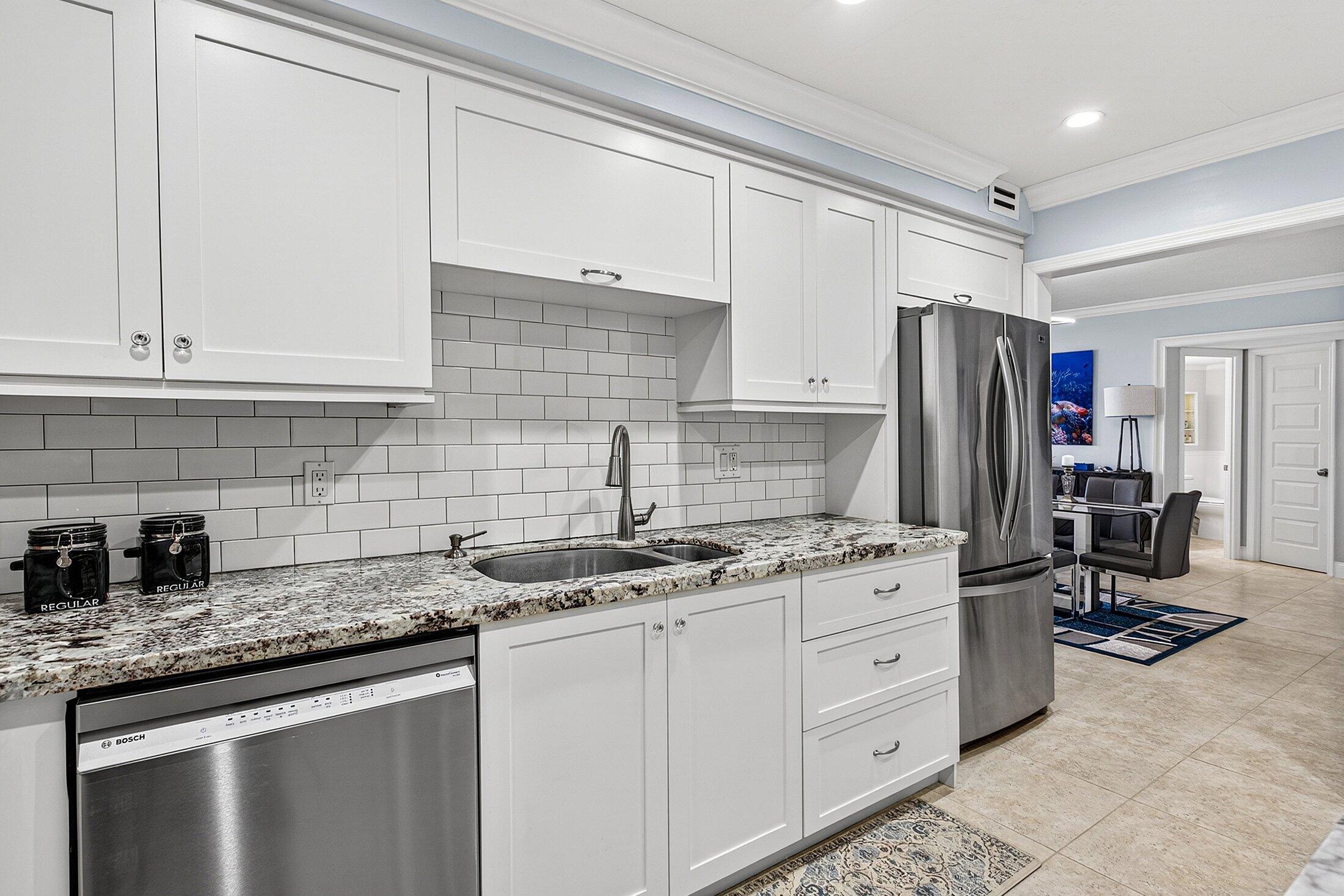 2851 South Ocean Boulevard, Unit 3M Boca Raton, FL 33432 - Photo 4 of 31 003-2851SouthOceanBoulevard-3M-BocaRaton