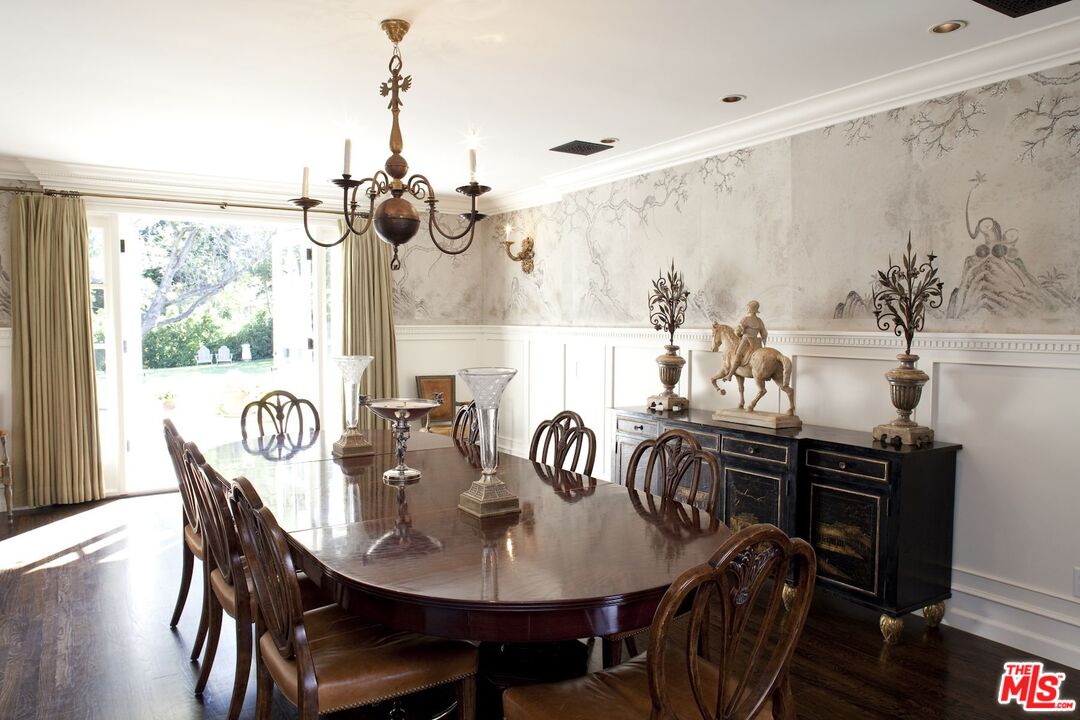 3326 Fryman Road Studio City, CA 91604 - Photo 6 of 27