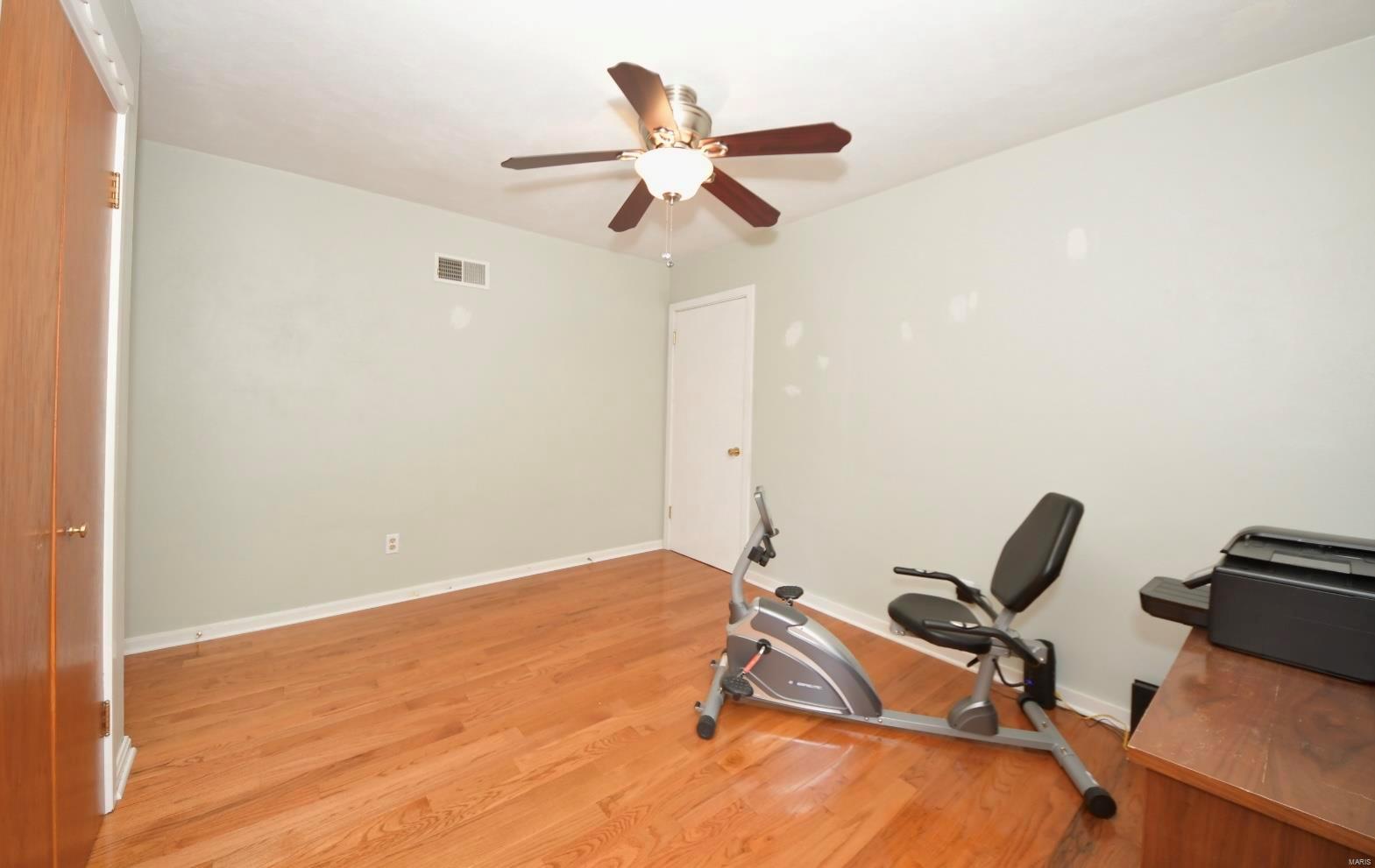 829 Schwarz Road Edwardsville, IL 62025 - Photo 21 of 30 Gallery Image 21
