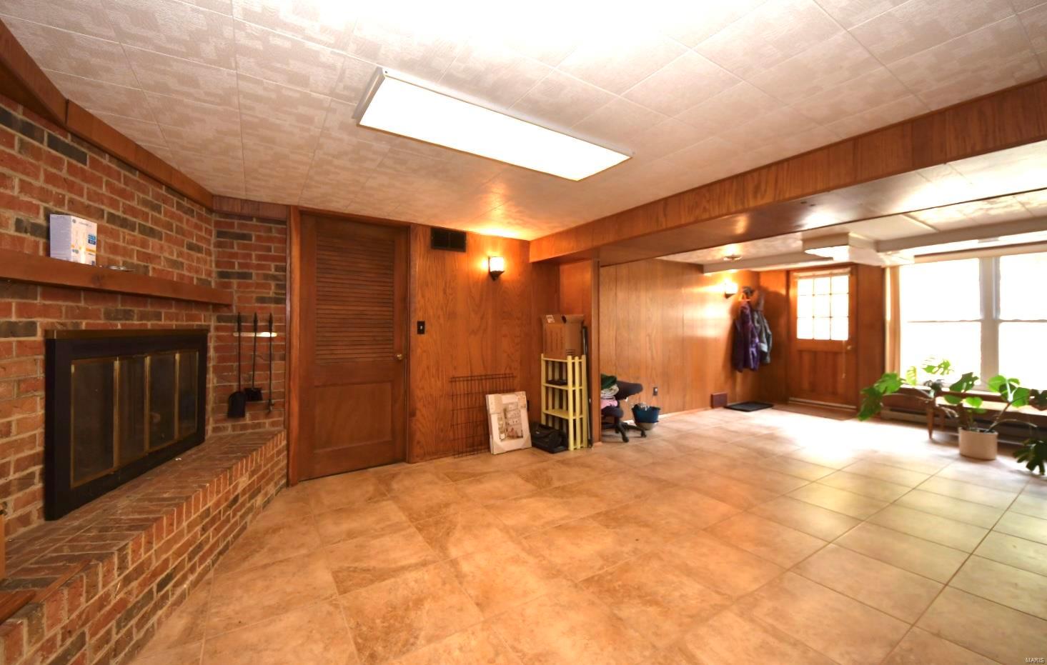 829 Schwarz Road Edwardsville, IL 62025 - Photo 24 of 30 Gallery Image 24