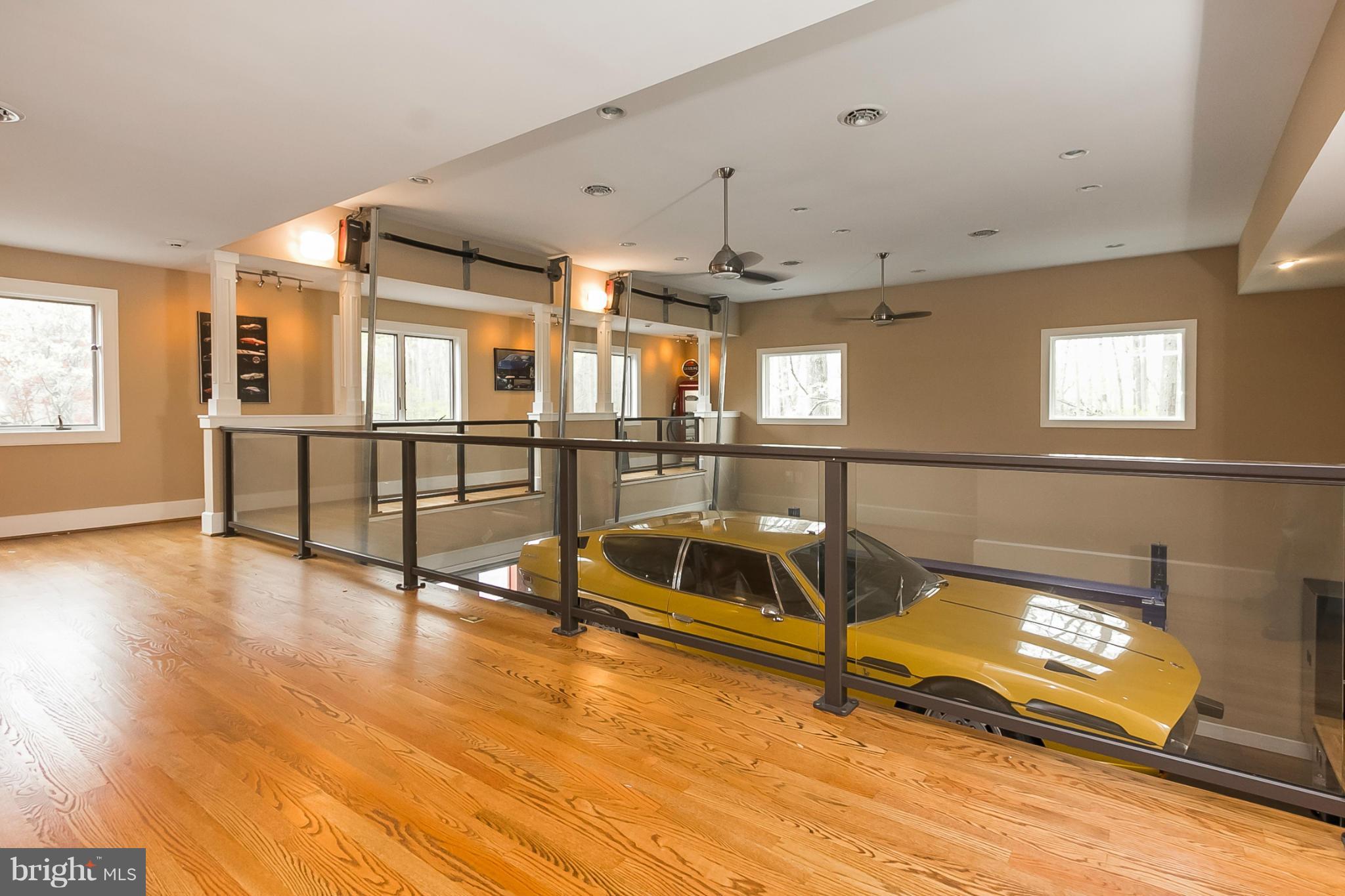 1337 Blue Mt Road Monkton, MD 21111 - Photo 23 of 30 Collector's Garage with Lifts & Loft