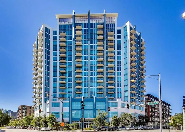 $3,200 | 1600 South Indiana Avenue, Unit 1308, Chicago, IL 60616