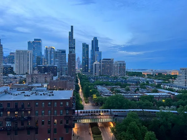 $3,200 | 1600 South Indiana Avenue, Unit 1308, Chicago, IL 60616