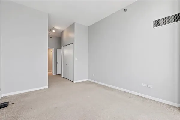 $3,200 | 1600 South Indiana Avenue, Unit 1308, Chicago, IL 60616