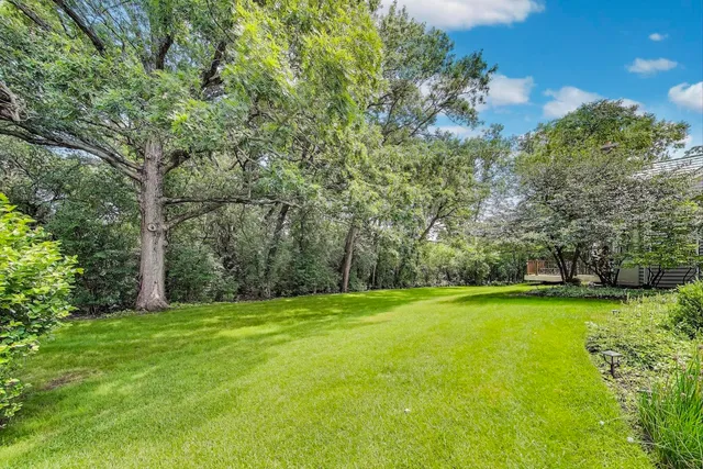 $829,000 | 95 South Canterbury Court, Lake Forest, IL 60045