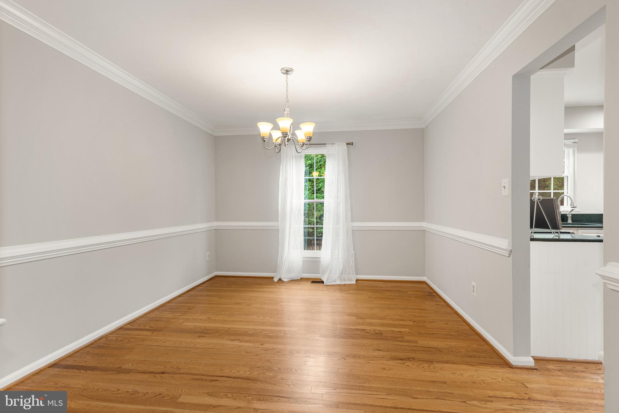 12701 Thunder Chase Drive Reston, VA 20191 - Photo 8 of 44 dining room