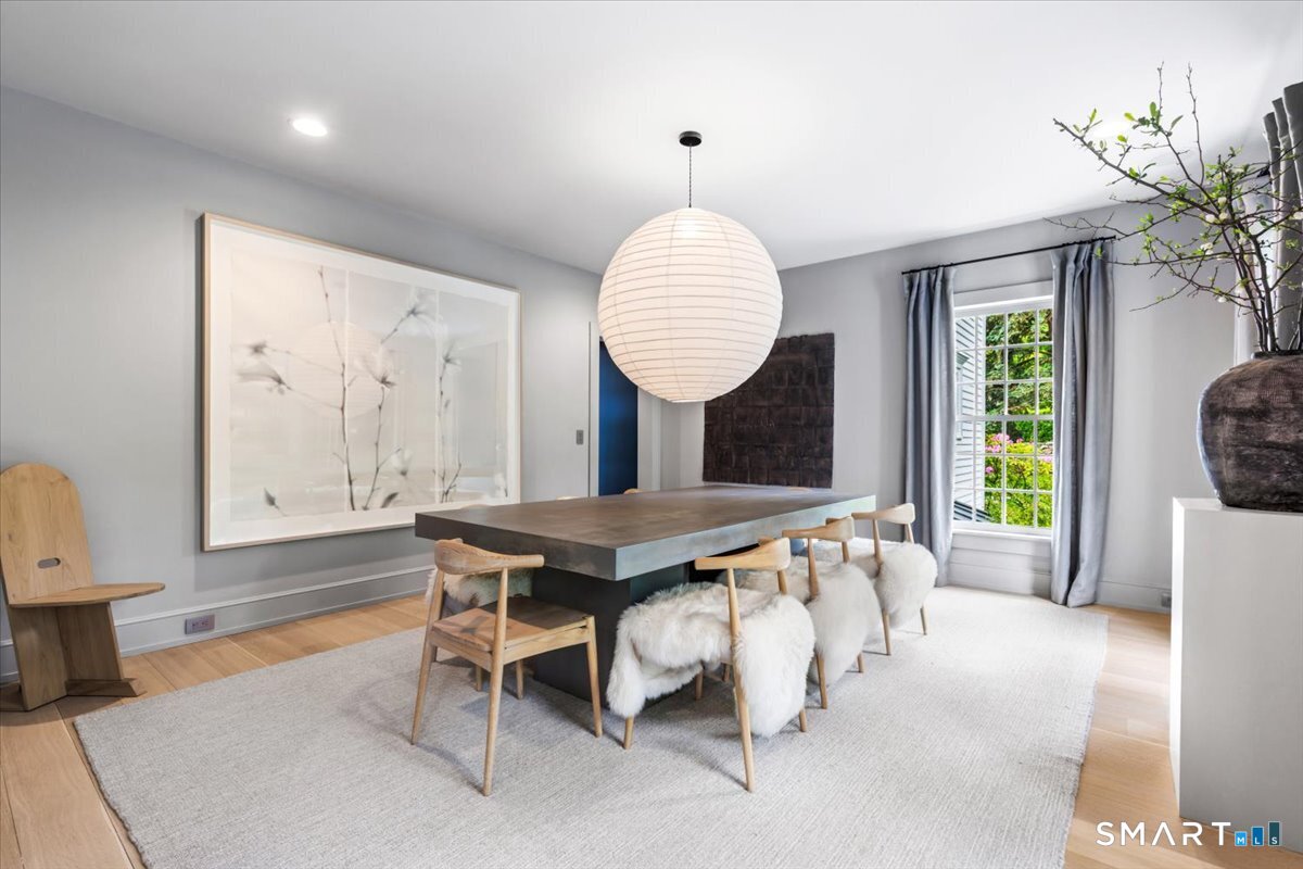 256 Country Club Road New Canaan, CT 06840 - Photo 11 of 40