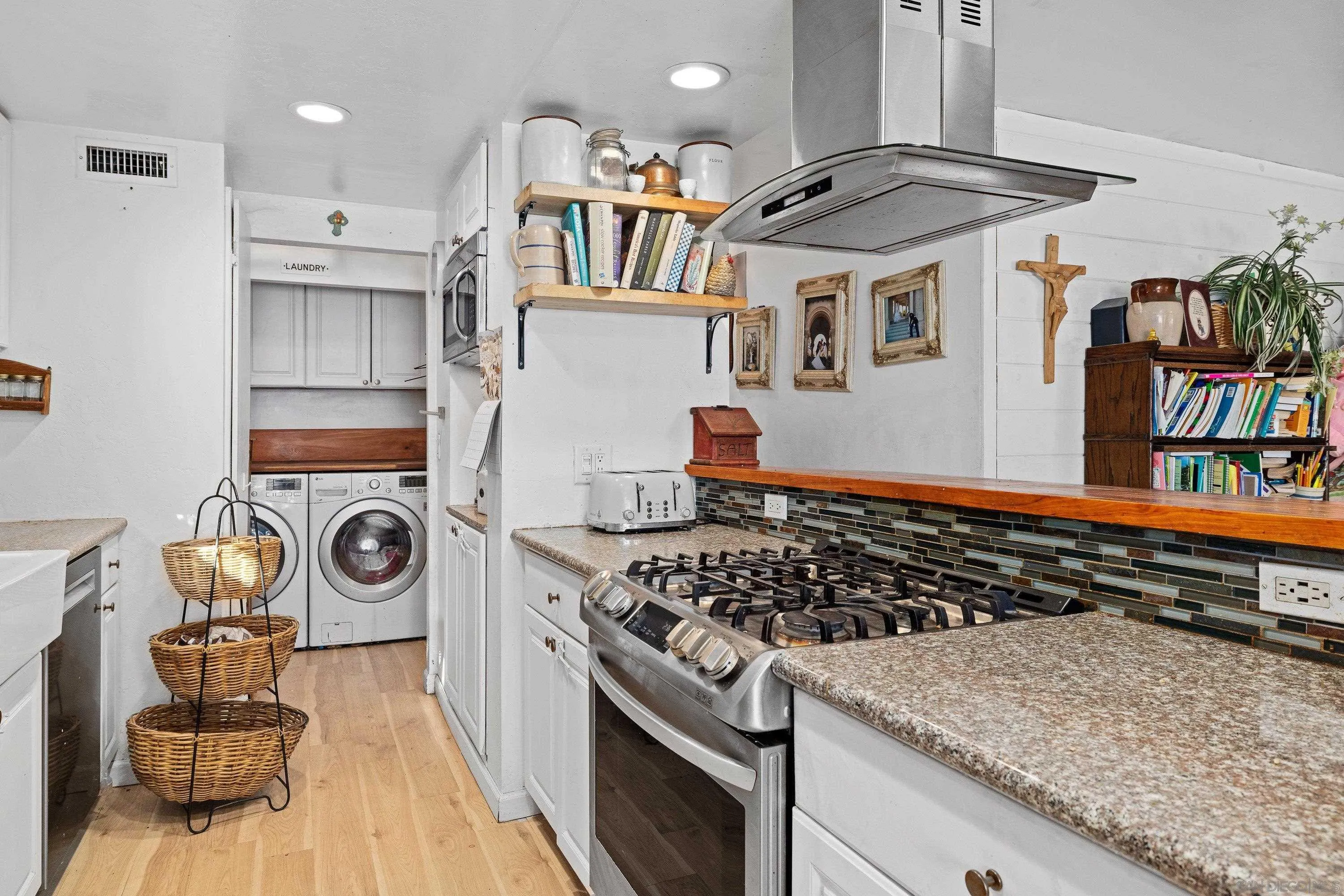 9750 Ivanho Street Spring Valley, CA 91977 - Photo 12 of 30