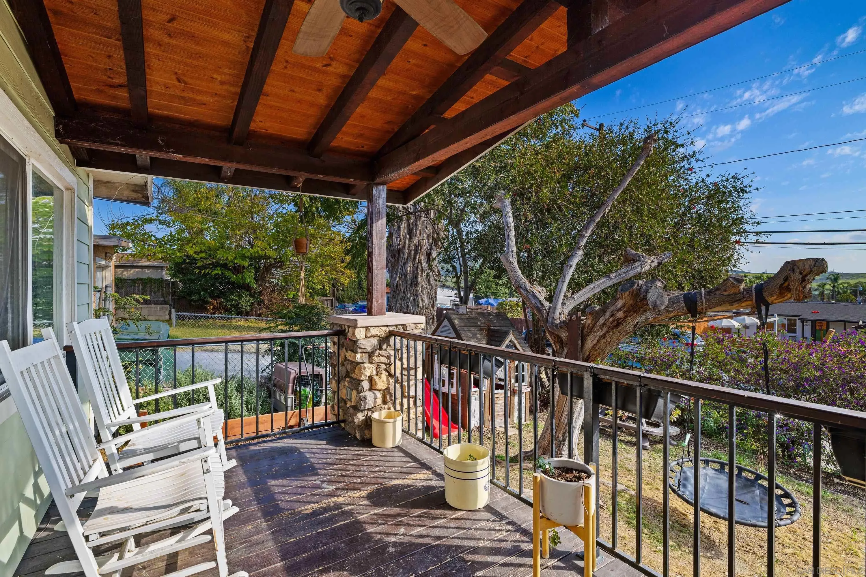 9750 Ivanho Street Spring Valley, CA 91977 - Photo 5 of 30