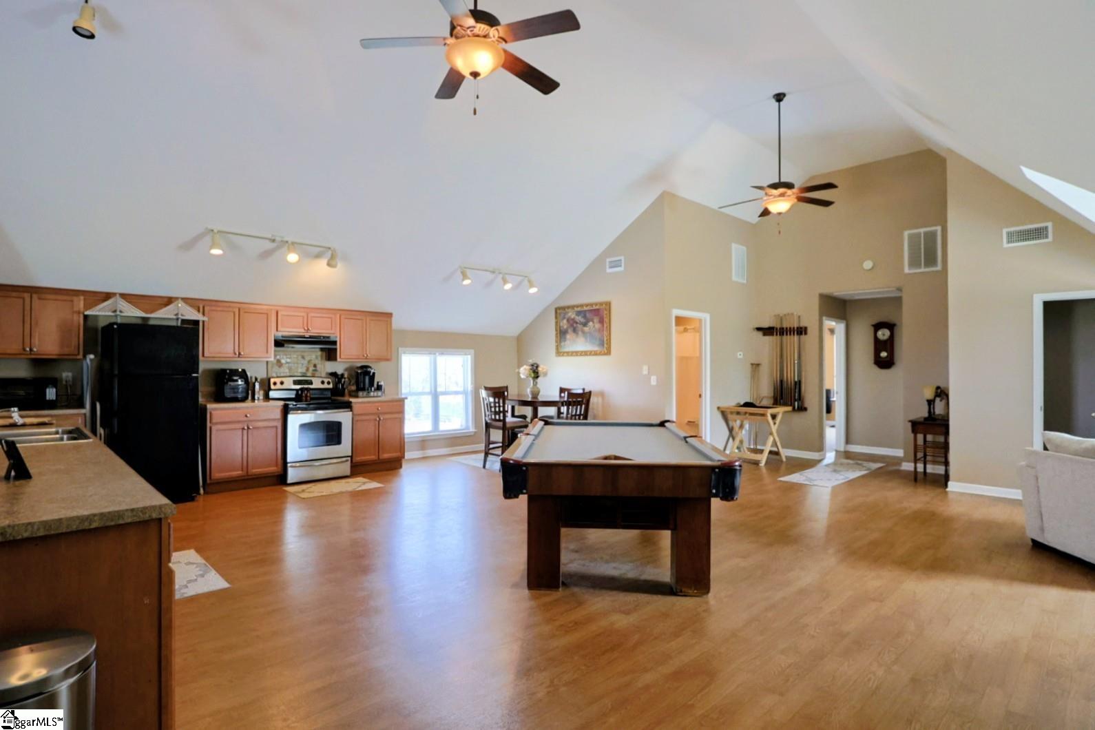 1536 Stewart Dairy Road Gray Court, SC 29645 - Photo 4 of 47