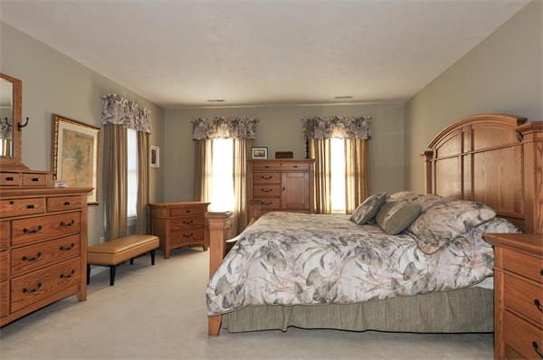 1 Bracken Road Shrewsbury, MA 01545 - Photo 16 of 30 Gallery Image 16