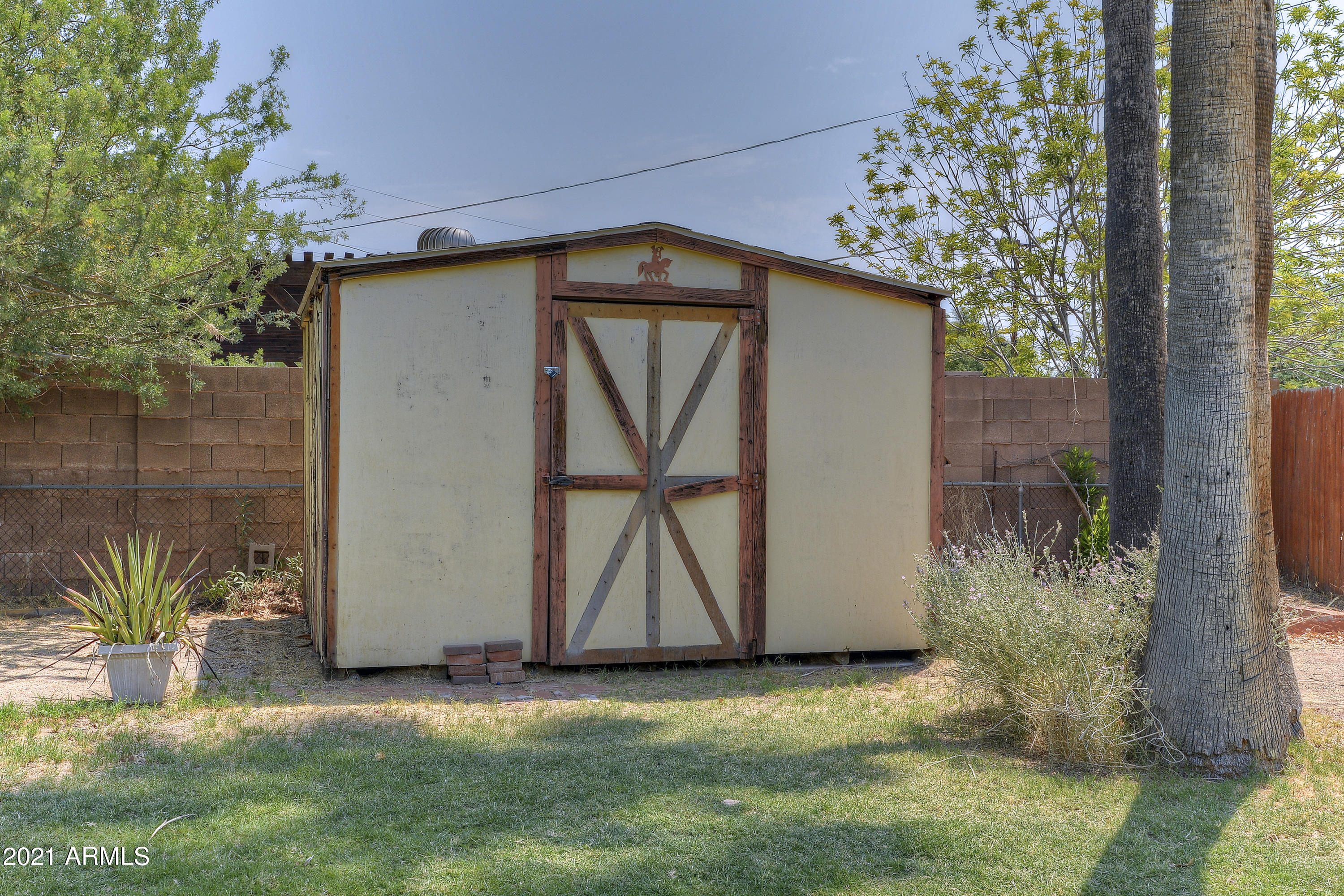 4441 East Roma Avenue Phoenix, AZ 85018 - Photo 26 of 26 Shed