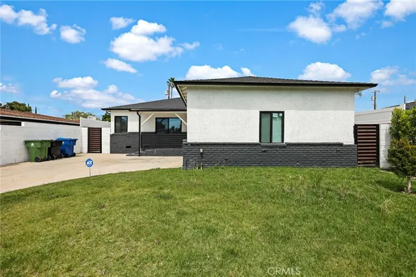 $935,000 | 11031 Lull Street, Sun Valley, CA 91352