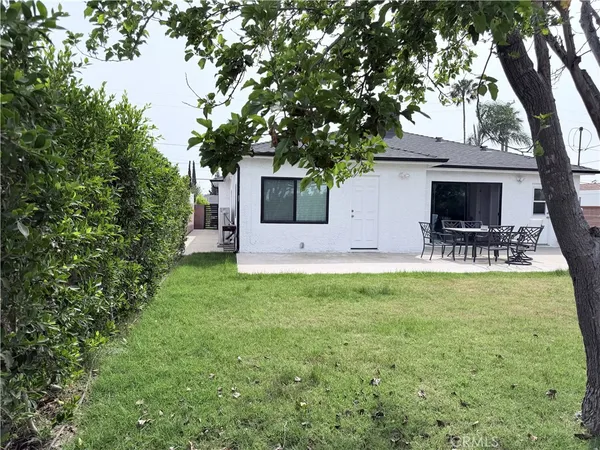 $935,000 | 11031 Lull Street, Sun Valley, CA 91352