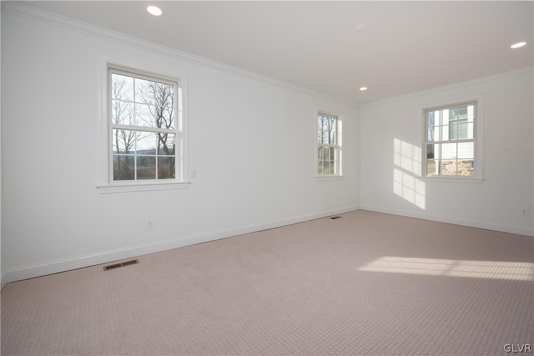 4532 Old Saucon Road Bethlehem, PA 18015 - Photo 19 of 30 Gallery Image 19