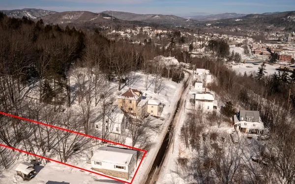 $99,000 | 432 High Street, Rumford, ME 04276