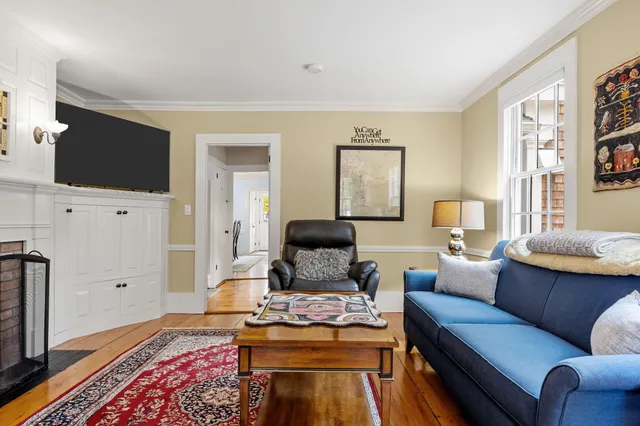 $1,700,000 | 371 Route 6A, Yarmouth Port, MA 02675