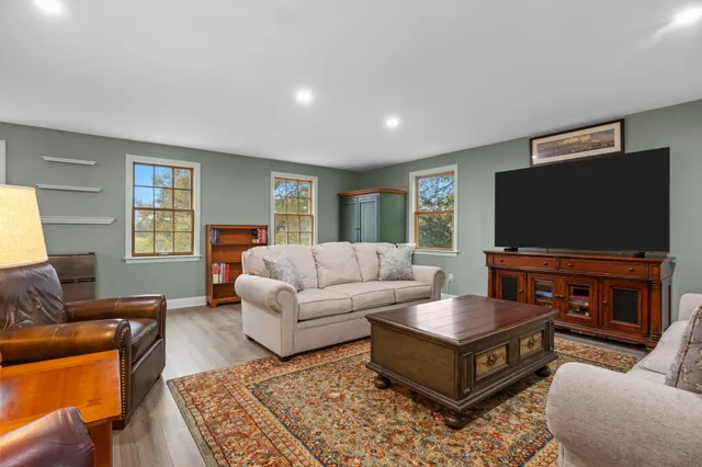 $1,700,000 | 371 Route 6A, Yarmouth Port, MA 02675