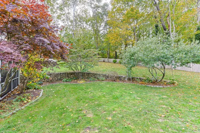 $1,700,000 | 371 Route 6A, Yarmouth Port, MA 02675