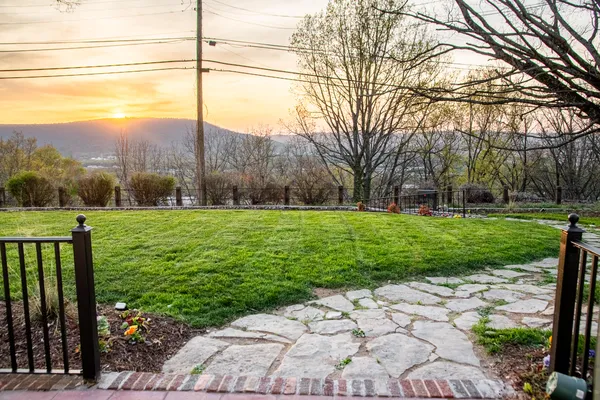 $1,675,000 | 458 South Crest Road, Chattanooga, TN 37404