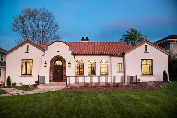 $1,675,000 | 458 South Crest Road, Chattanooga, TN 37404