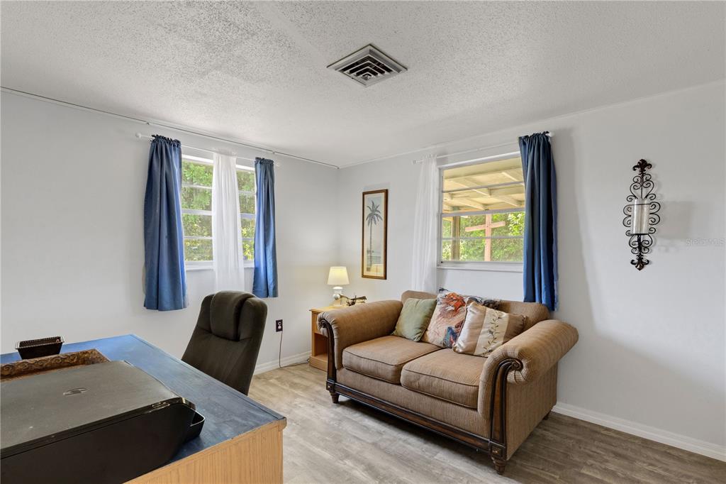 979 Kimball Road Venice, FL 34293 - Photo 28 of 40