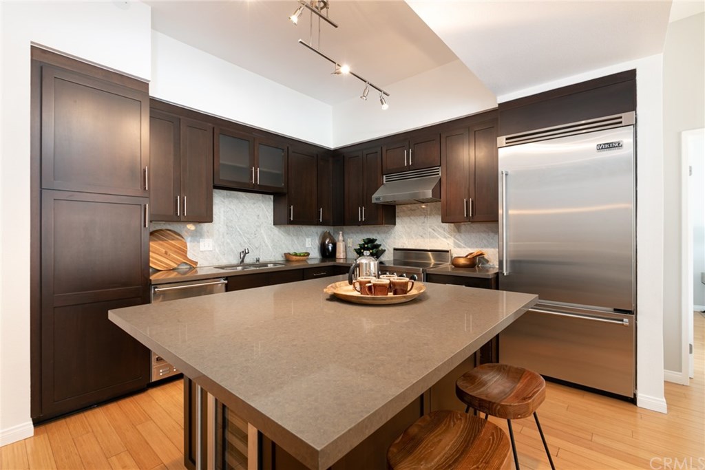 488 East Ocean Boulevard, Unit P10 Long Beach, CA 90802 - Photo 4 of 40