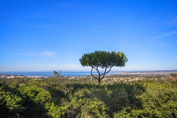 $2,600,000 | 23800 Fairfield Place, Carmel, CA 93923