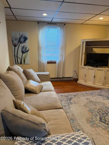 $1,900 | 711 Main Street, Unit REAR, Avoca, PA 18641