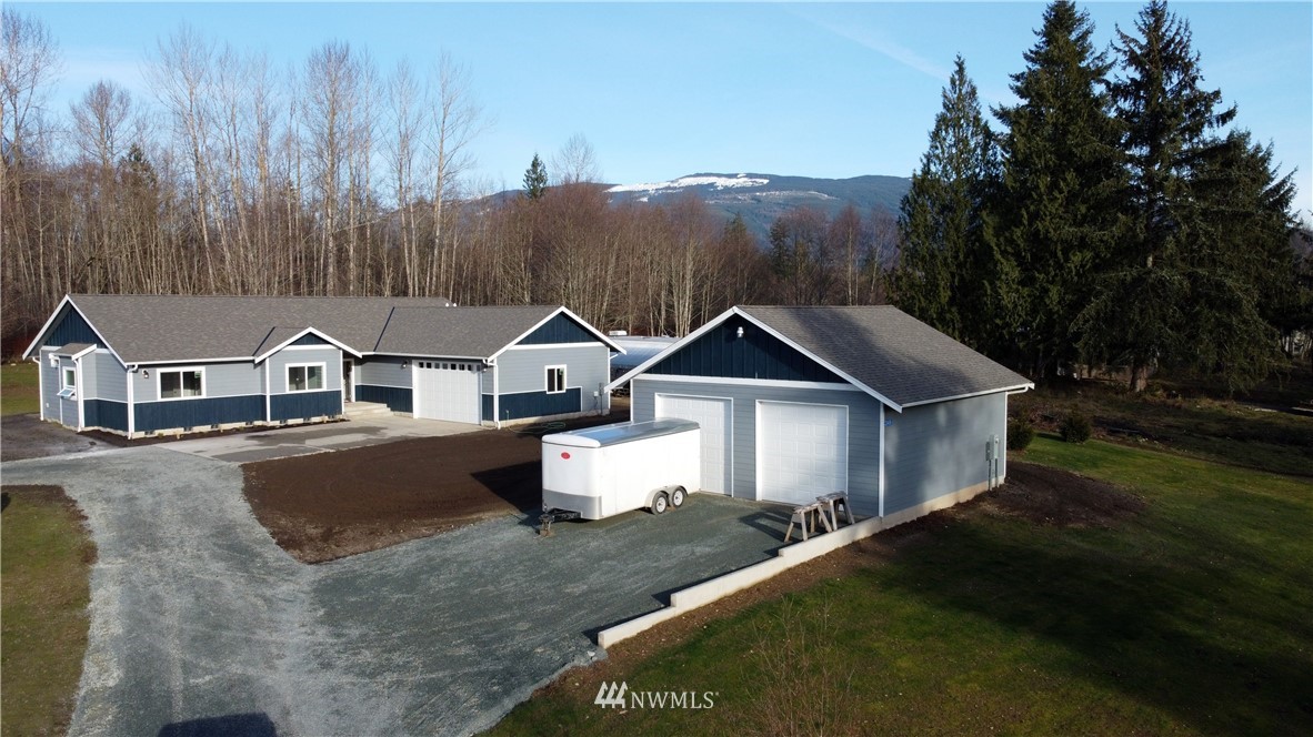 22459 Bridgewater Road Sedro-Woolley, WA 98284 - Photo 2 of 37 Gallery Image 2