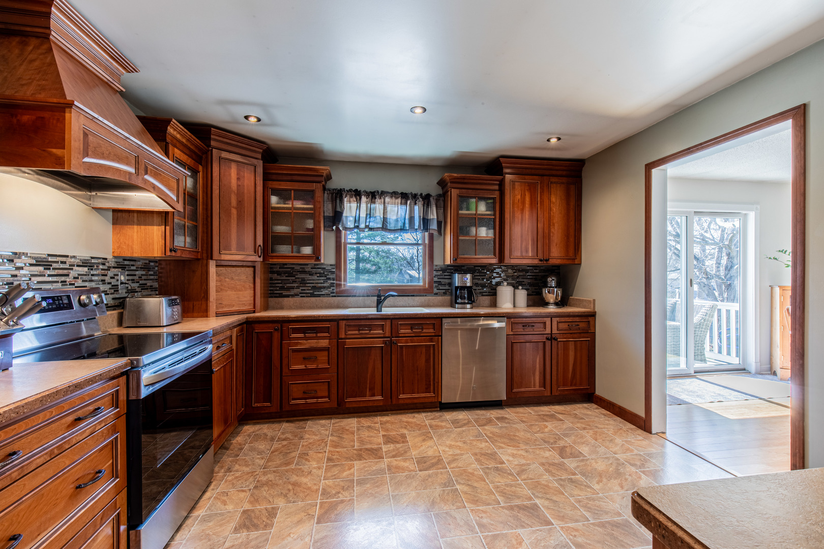 216 Bailey Court Princeton, IL 61356 - Photo 8 of 33