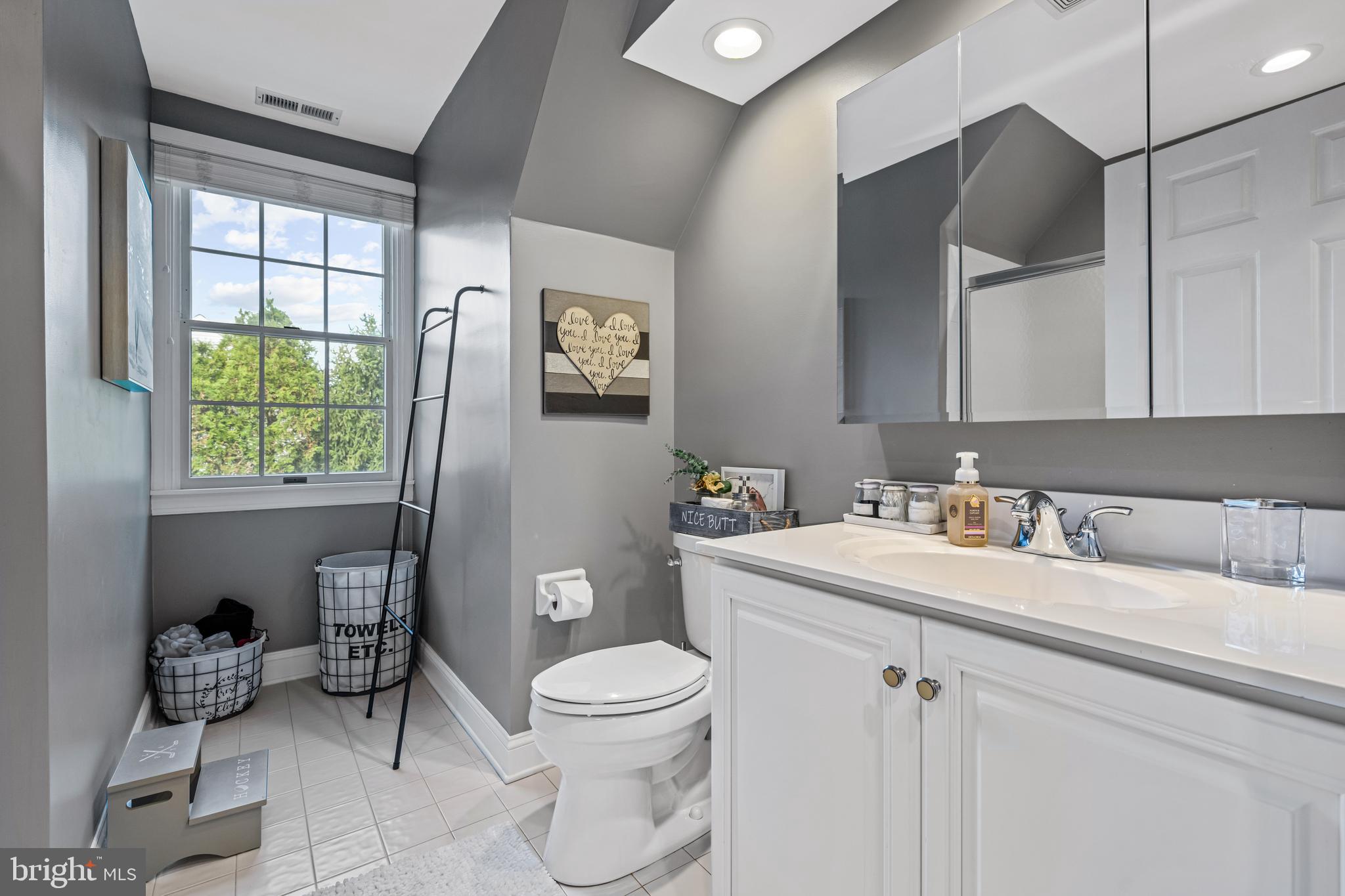 65 Broadacre Drive Mount Laurel, NJ 08054 - Photo 46 of 102