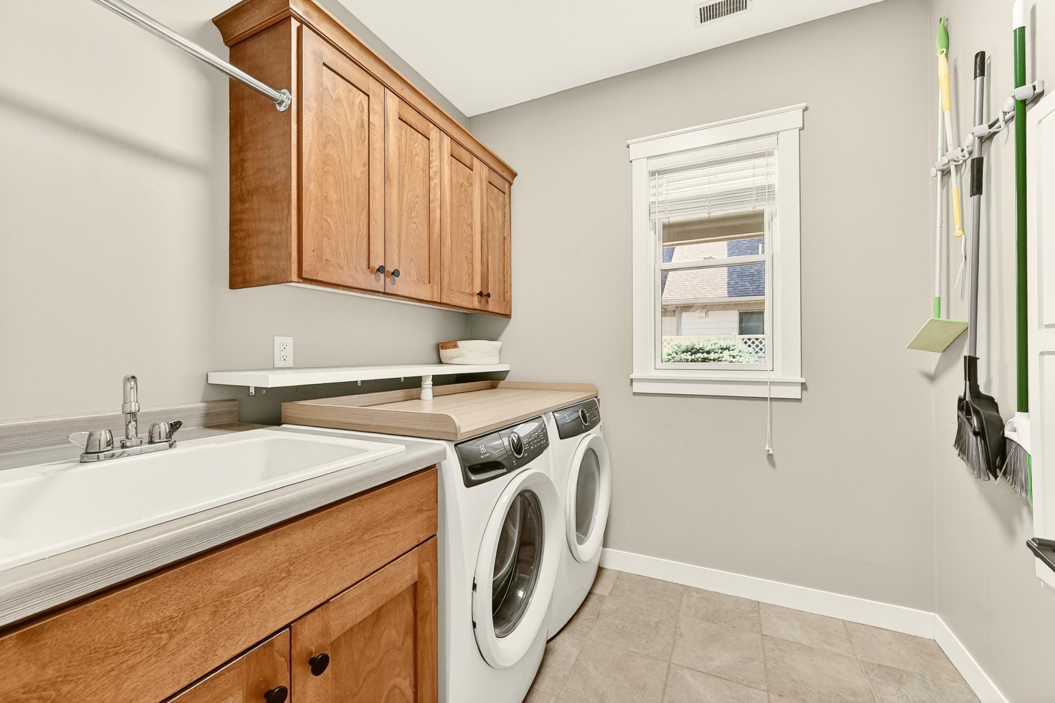 1197 Fox Meadow Court Southwest Rochester, MN 55902 - Photo 22 of 36