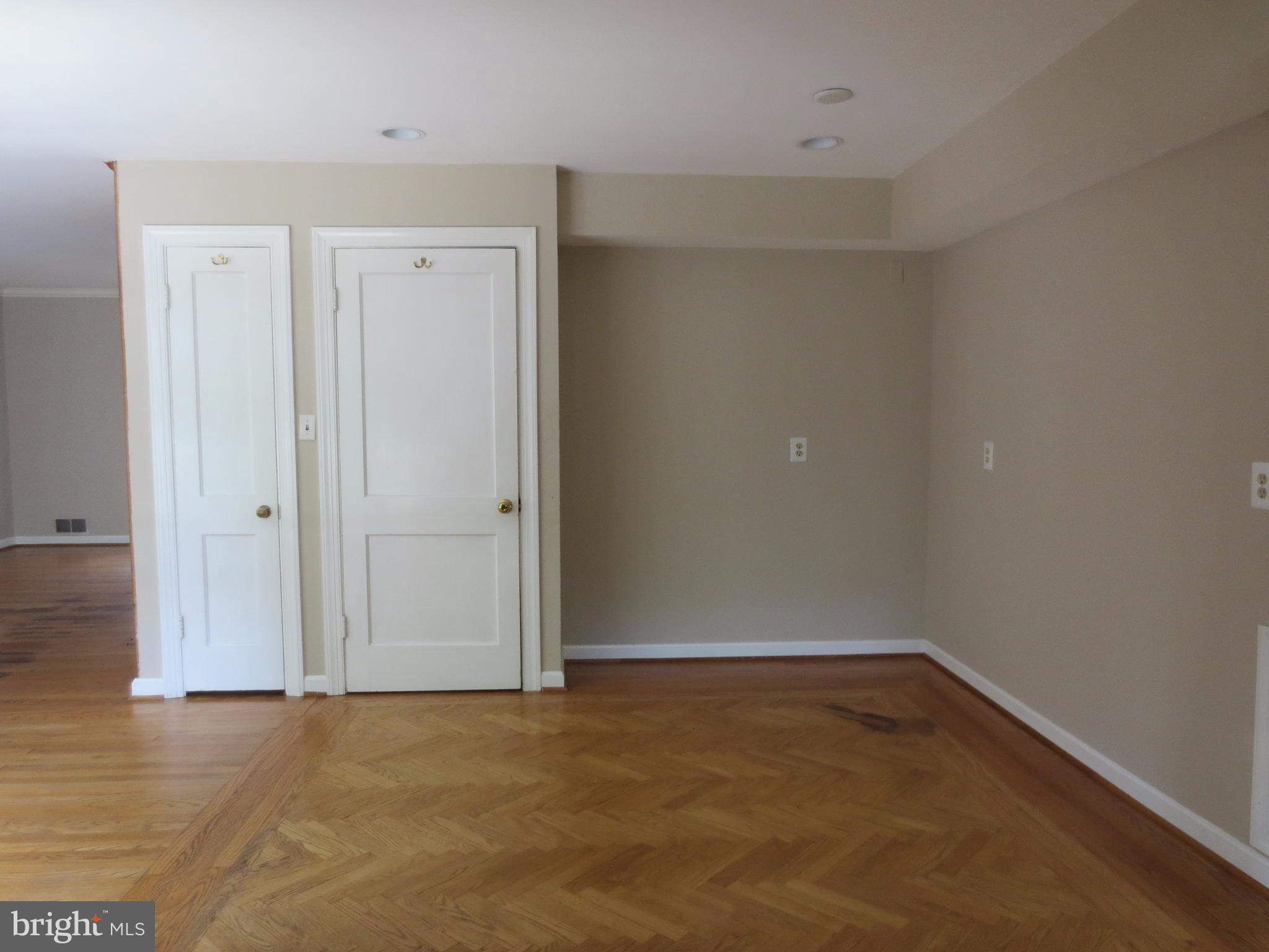 5515 Beverleys Mill Road Broad Run, VA 20137 - Photo 8 of 27 Dining room