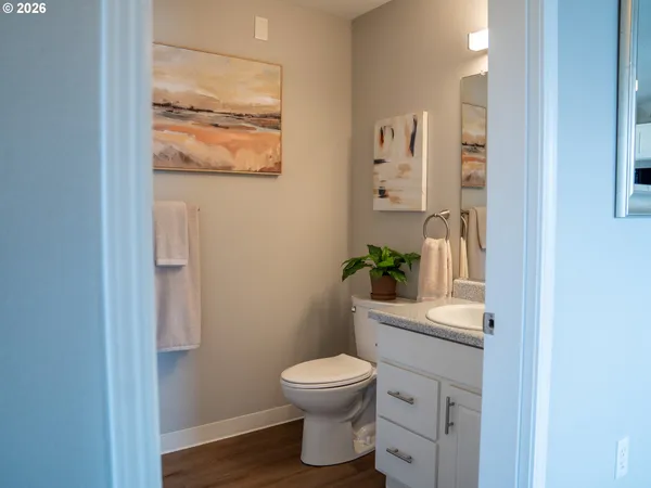 $209,000 | 318 Northeast Roberts Avenue, Unit 308, Gresham, OR 97030