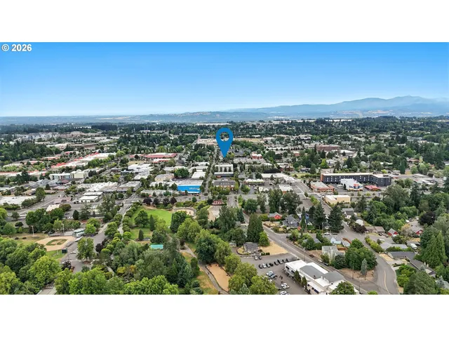 $215,000 | 318 Northeast Roberts Avenue, Unit 308, Gresham, OR 97030