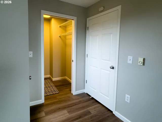 $215,000 | 318 Northeast Roberts Avenue, Unit 308, Gresham, OR 97030