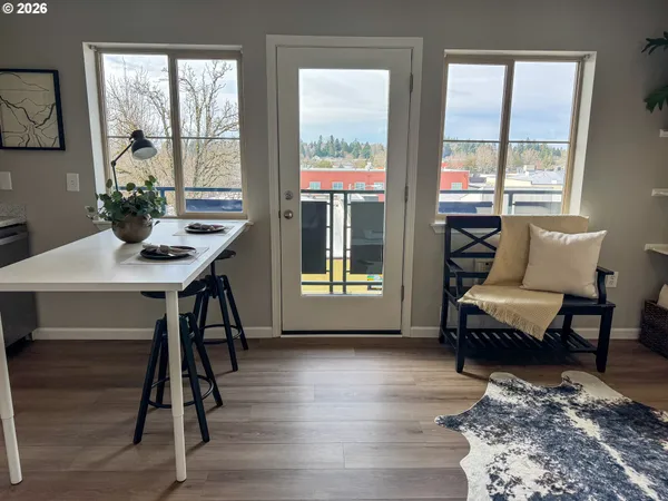 $209,000 | 318 Northeast Roberts Avenue, Unit 308, Gresham, OR 97030